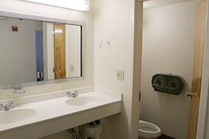 Bathroom, Hillside Apartments