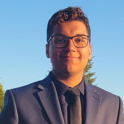 Headshot of Raphael Lemus Solis