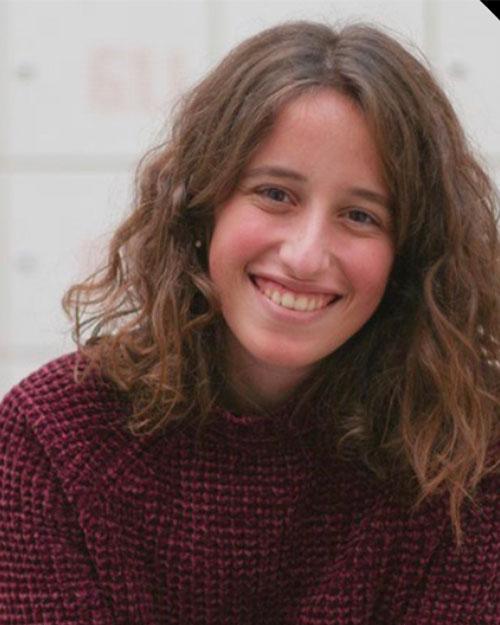 Headshot of Cansu Birsen