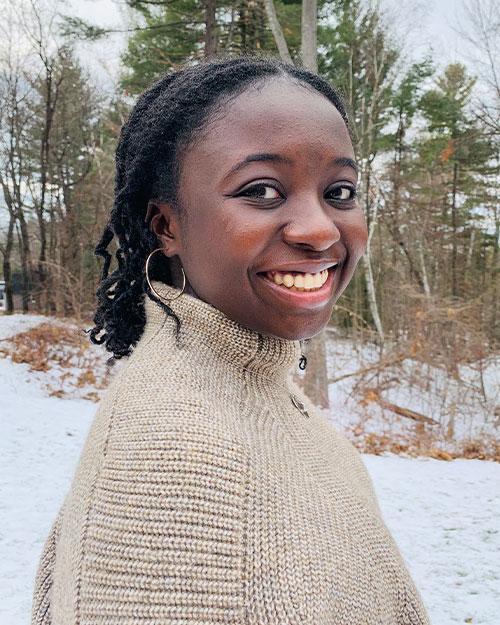 Headshot of Hamida Giwa