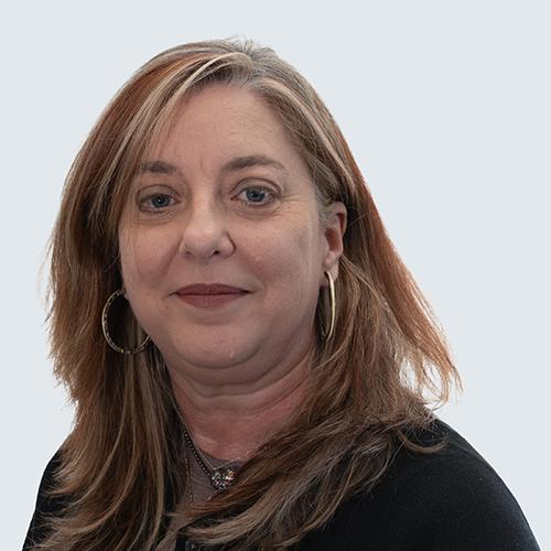 Camille Lizzaribar headshot